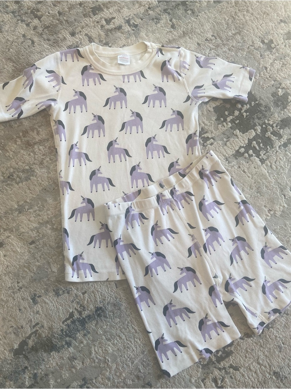 Hanna Andersson Cream and Lavender Unicorn Pajama Set
